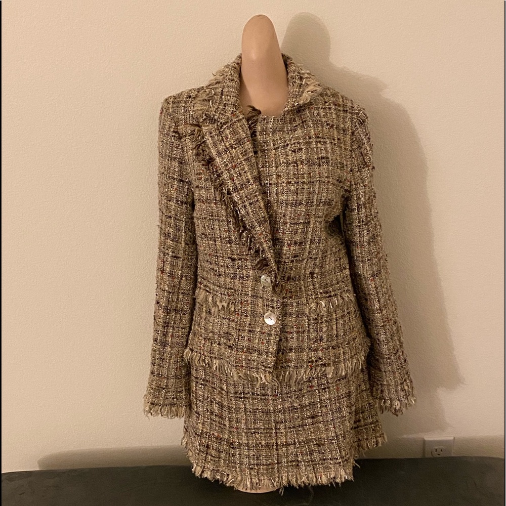 Ave. Montaigne Paris Vintage 2 pc Tweed Su…